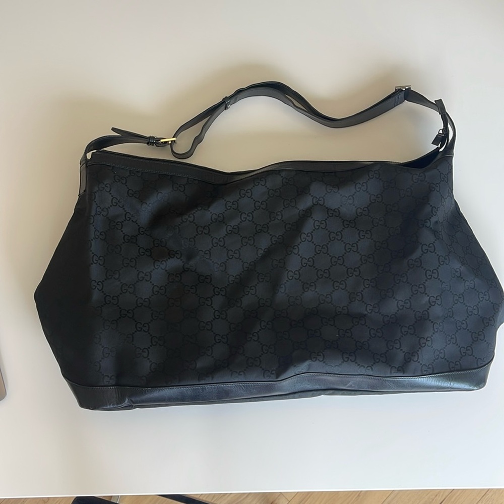 Large Gucci weekender tote